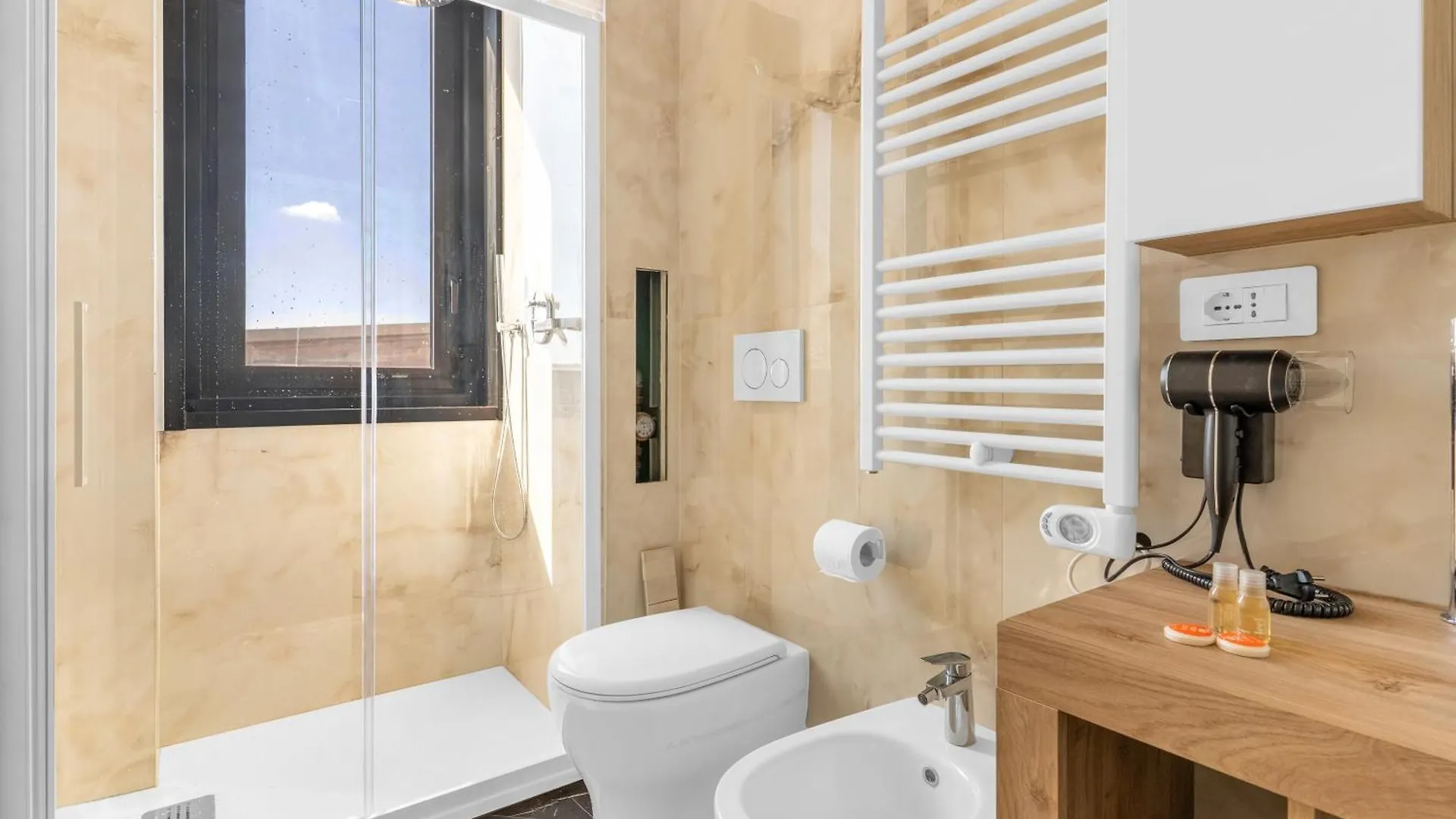 Ponale Suites Foresteria Lombarda Милан Отель